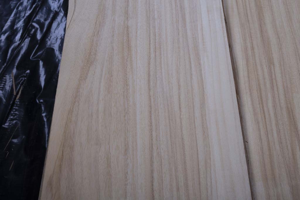 艳阳花木皮直纹